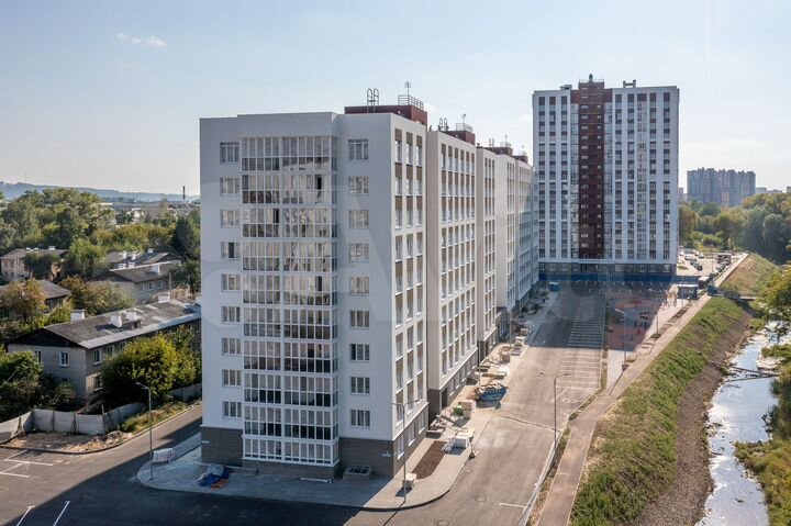 3-к. квартира, 93,5 м², 4/10 эт.