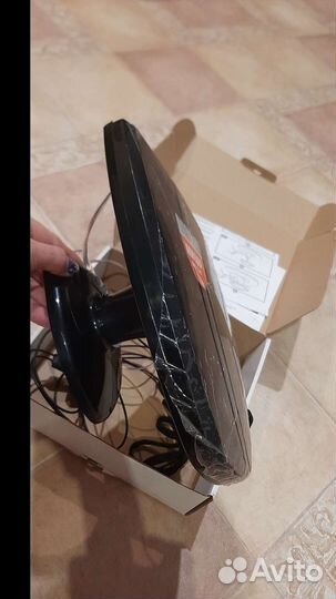 Комнатная телевизионная антенна