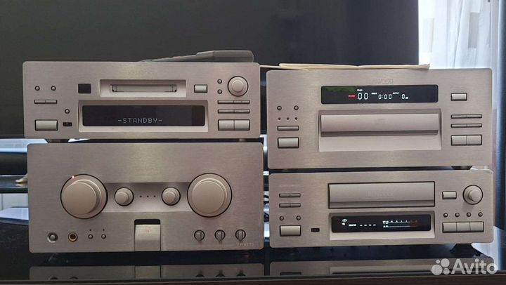 Стерео система Kenwood высокого уровня