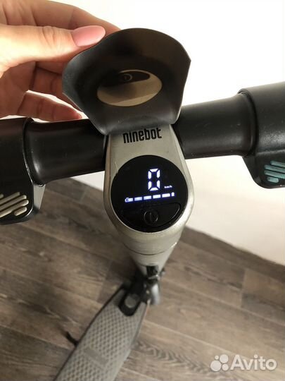 Электросамокат ninebot kickscooter es2