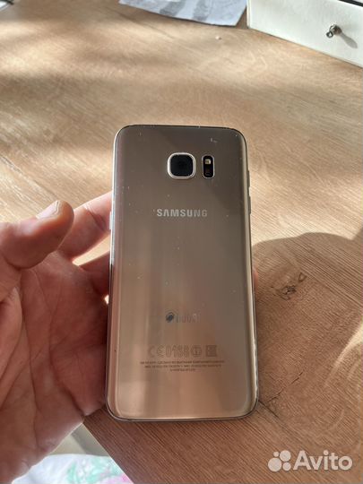 Samsung Galaxy S7 Edge, 4/32 ГБ