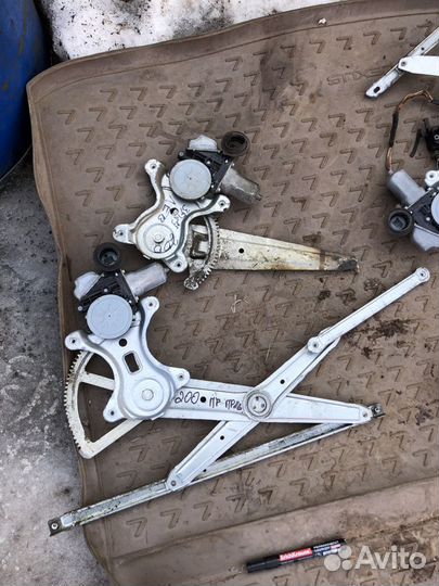 Lexus rx замок багажника стеклоподъемники