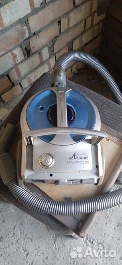 Пылесос Daewoo RC8500S на запчасти