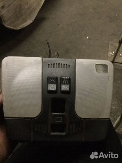 Плафон освещения салона Mercedes W202