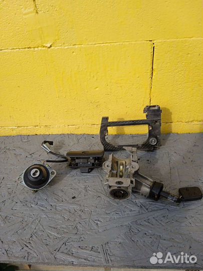 Бмв е39 комплект личинок замков дорестайлинг