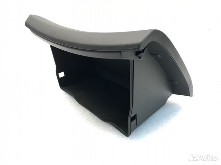 Бардачок Chevrolet Cruze седан 1.8 2010