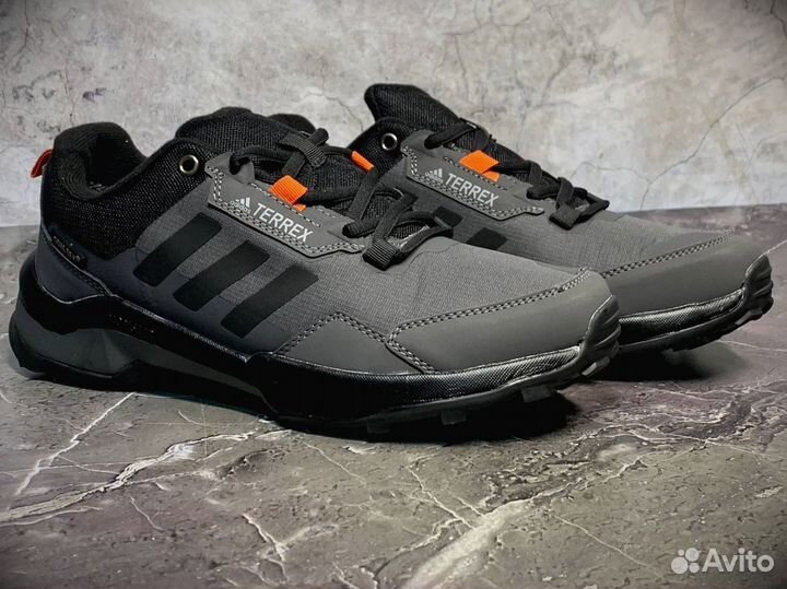 Кроссовки adidas terrex 41, 45 размер