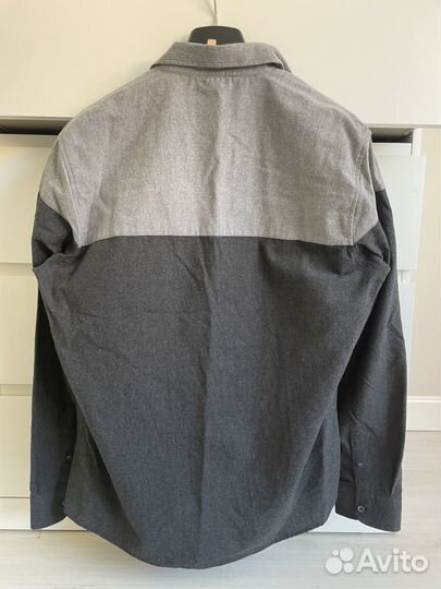 Мужская рубашка размер L