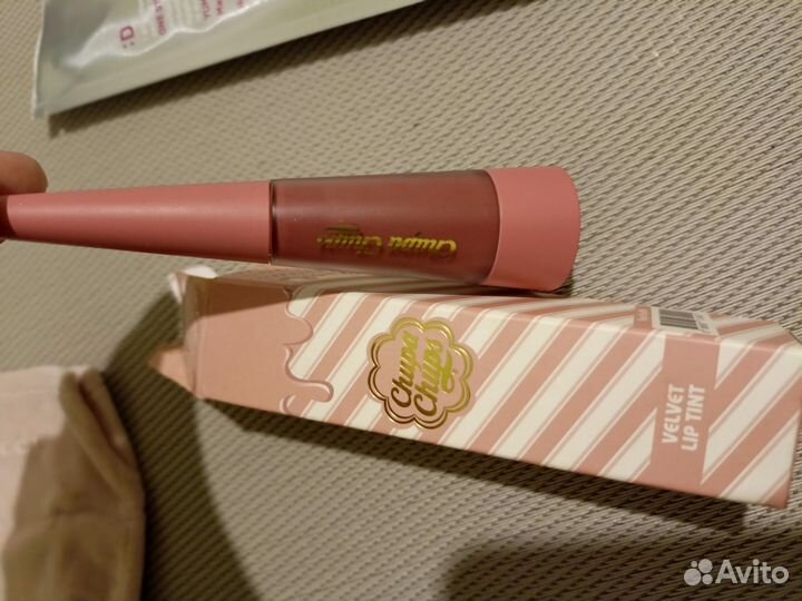 Помада для губ блески