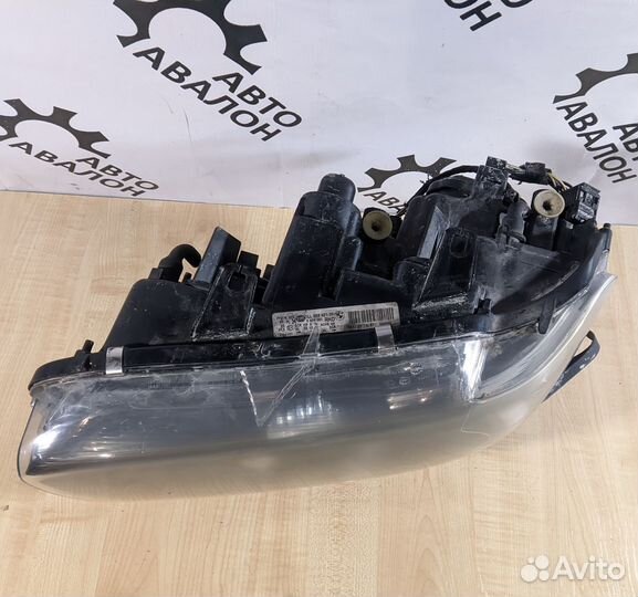 Фара Bmw 7-Series