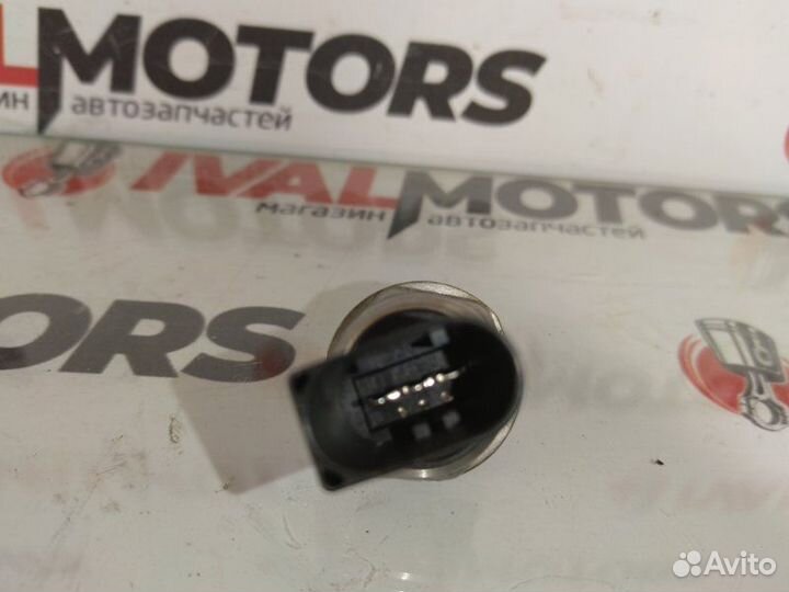 Датчик давления топлива Bmw 116I E87 N43B16AA 2010