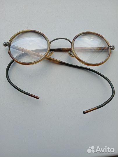 Очки ретро
