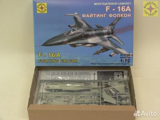 Самолет F-16A 