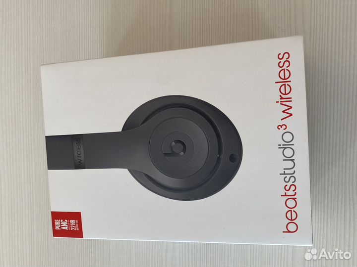 Беспроводные наушники Apple