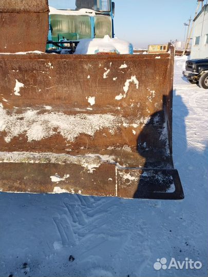 Лопата на трактор