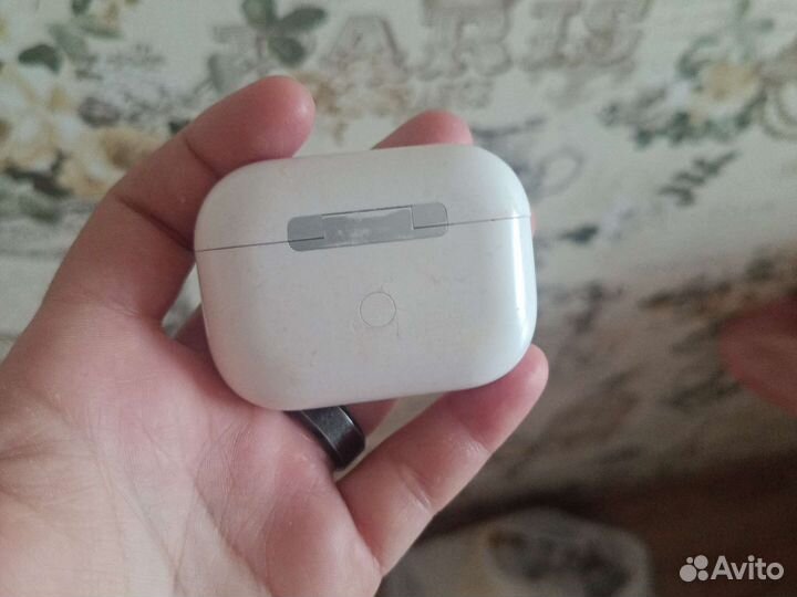 Наушники airpods
