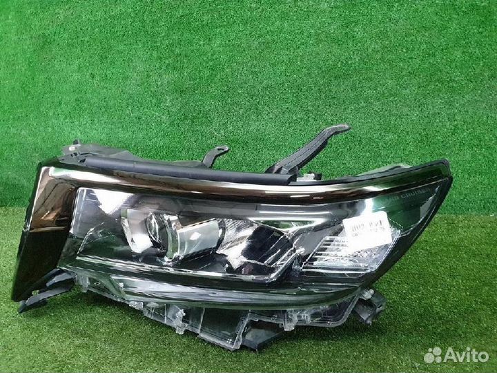 Фара левая Toyota Land Cruiser Prado