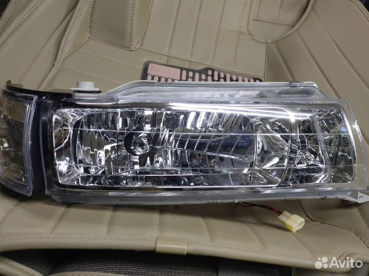 Toyota chaser 90 фары