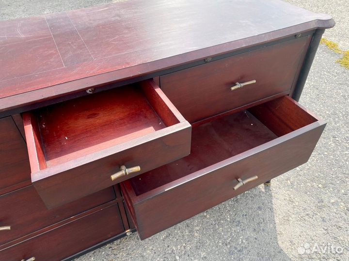 Комод и стол-тумба