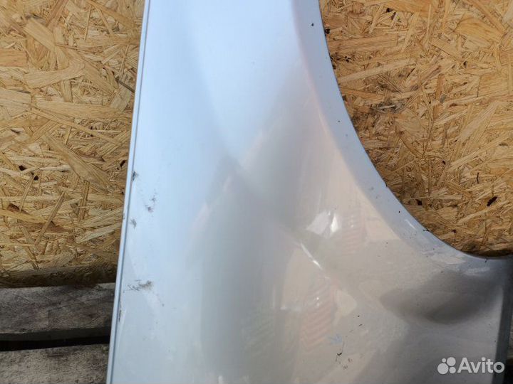 Крыло переднее правое Mercedes-Benz C-Class W204