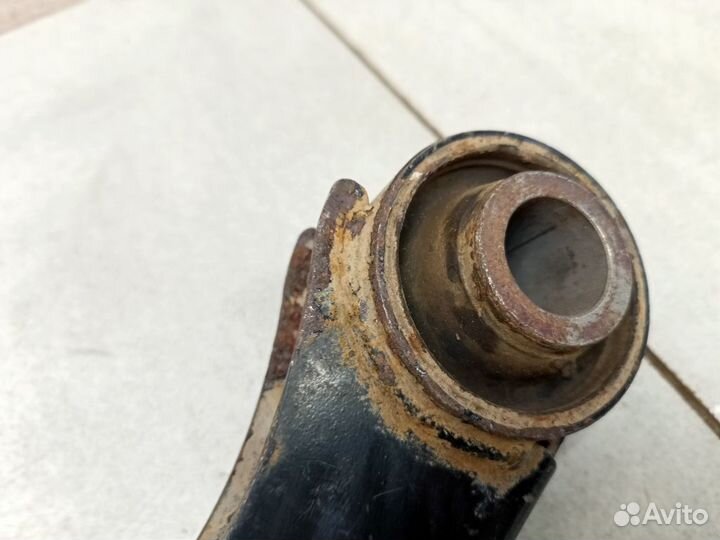 Рычаг задний продольный правый 20250AJ000