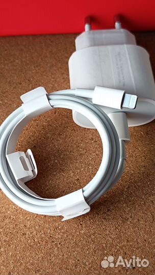 Оригинальная зарядка для iPhone iPad