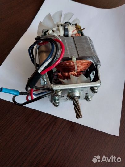 Электродвигатель для мясорубки