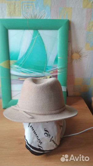 Фетровая женская шляпа новая