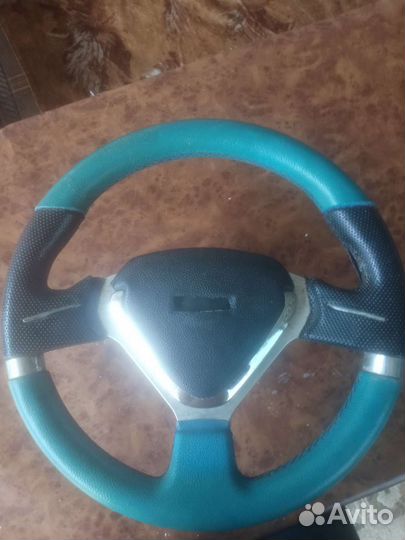 Руль автомобильный
