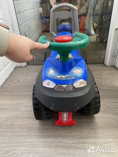 Машинка-каталка