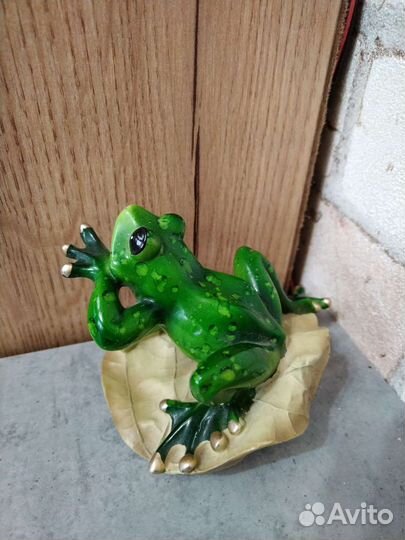 Статуэтка Лягушка