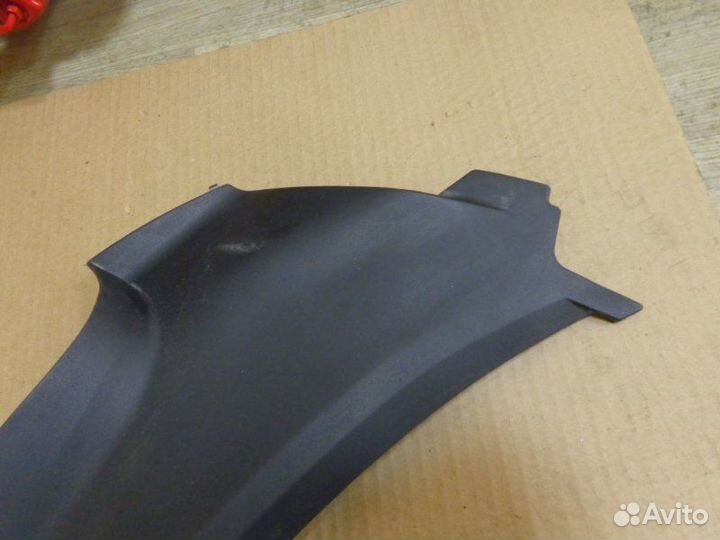 Кожух замка капота Audi A6 C6 BDW 2007