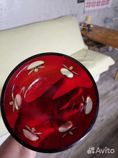 Ваза красная Чешская