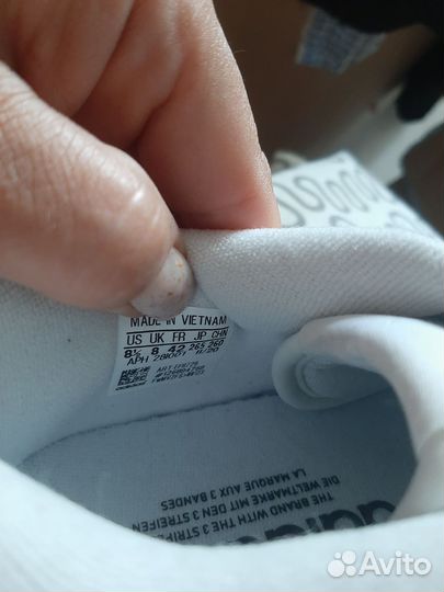 Кроссовки 40.5