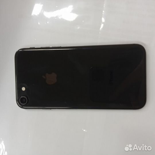 iPhone 8, 128 ГБ