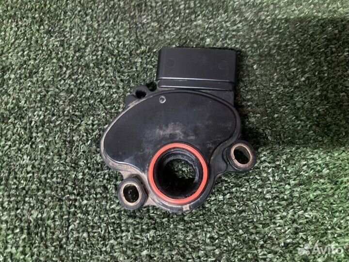 Датчик положения селектора АКПП Mazda Atenza ggep