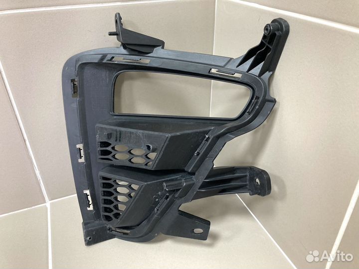 Рамка птф левая Kia Ceed 3 2018-2021