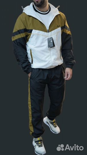 Спортивный костюм мужской Nike