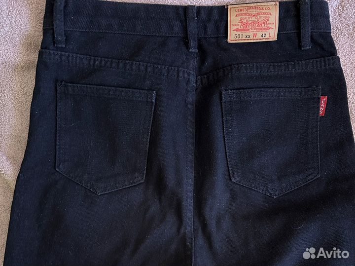 Черные джинсы, не скини, свободные 27 размер