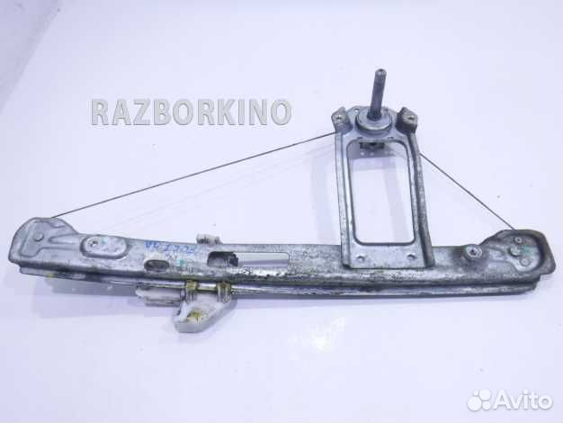 Стеклоподъемник механический задний левый