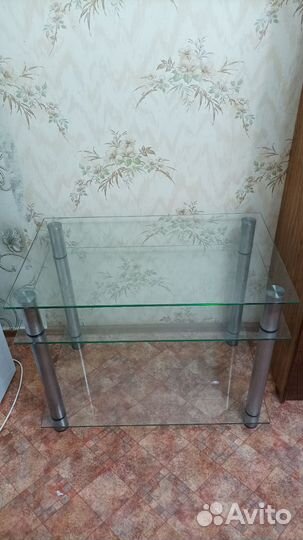 Стеклянная тумба