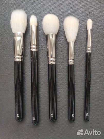 Кисти для макияжа Annbeauty A Classic