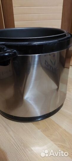 Мультиварка скороварка большая (10л) Simbo 5006