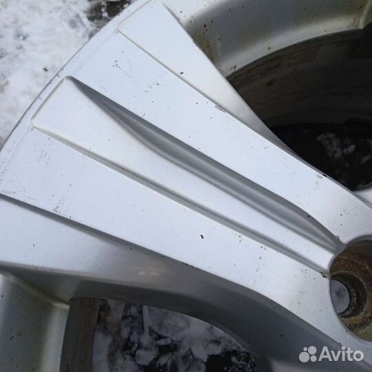 Диск Lexus LX570 r18