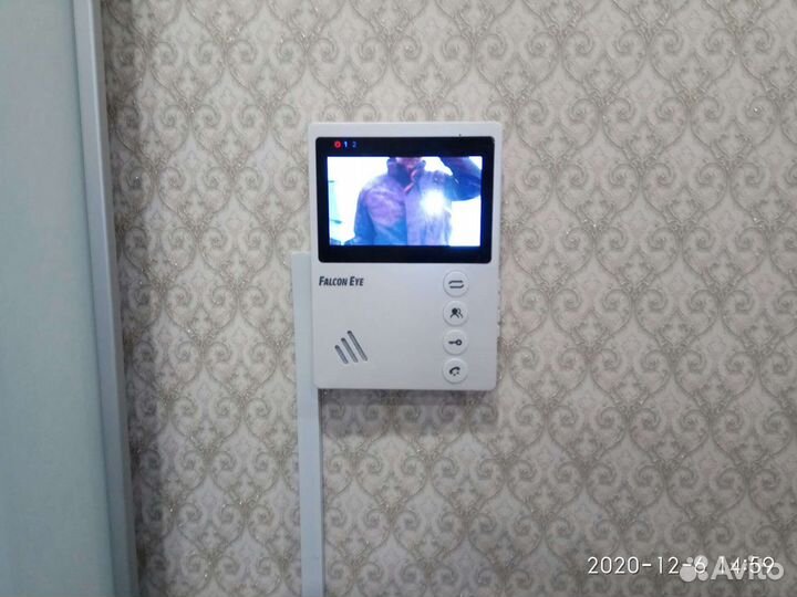 Установка домофонов/Видеодомофон/Видеонаблюдение