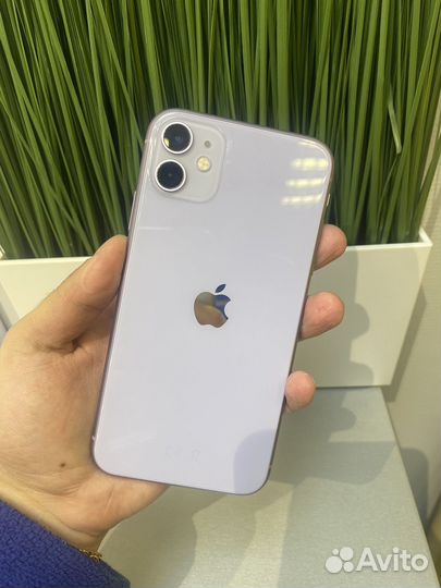 iPhone 11, 64 ГБ