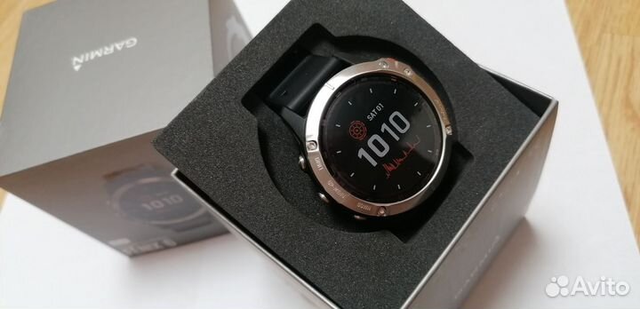 Часы fenix 6 Solar серебристый с черным ремешком