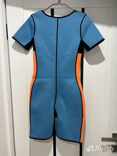 Гидрокостюм женский xs-s новый