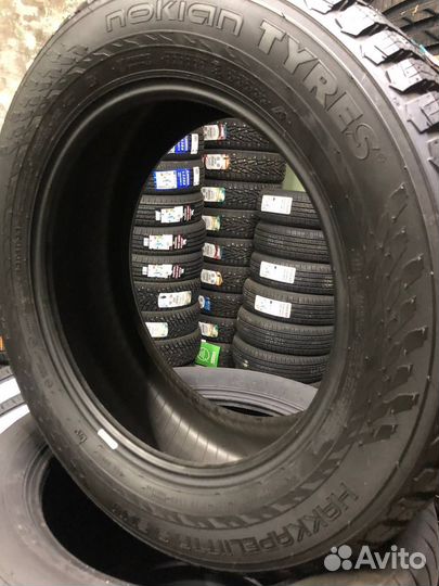 Nokian Tyres Hakkapeliitta 9 SUV 225/60 R17 103T