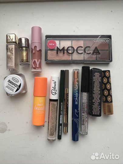 Набор косметики Charlotte Tilbury gucci tom ford